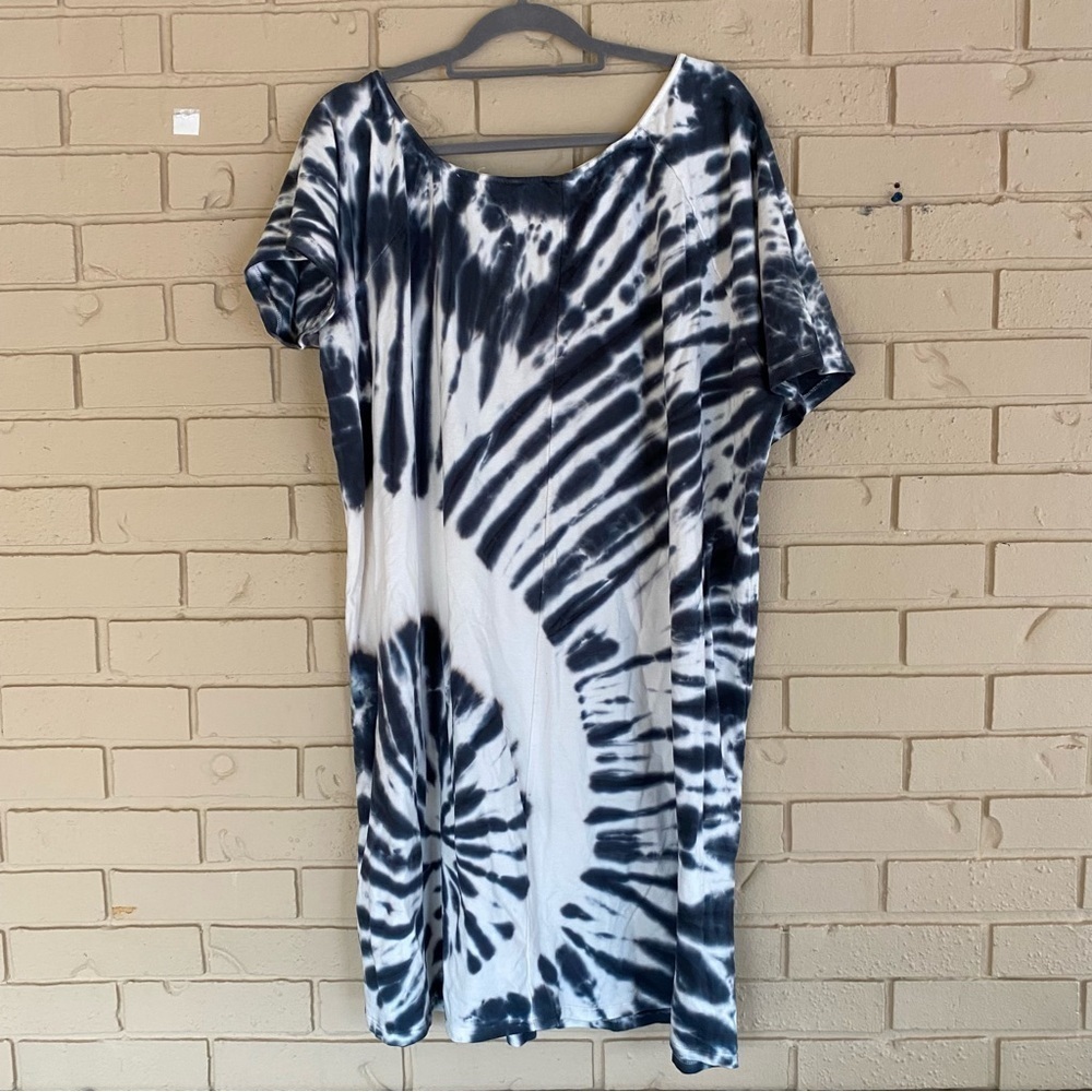 Torrid Tie Dye Off Shoulder T Shirt Dress Size 3 French Terry Navy/White Hippie - Picture 3 of 8